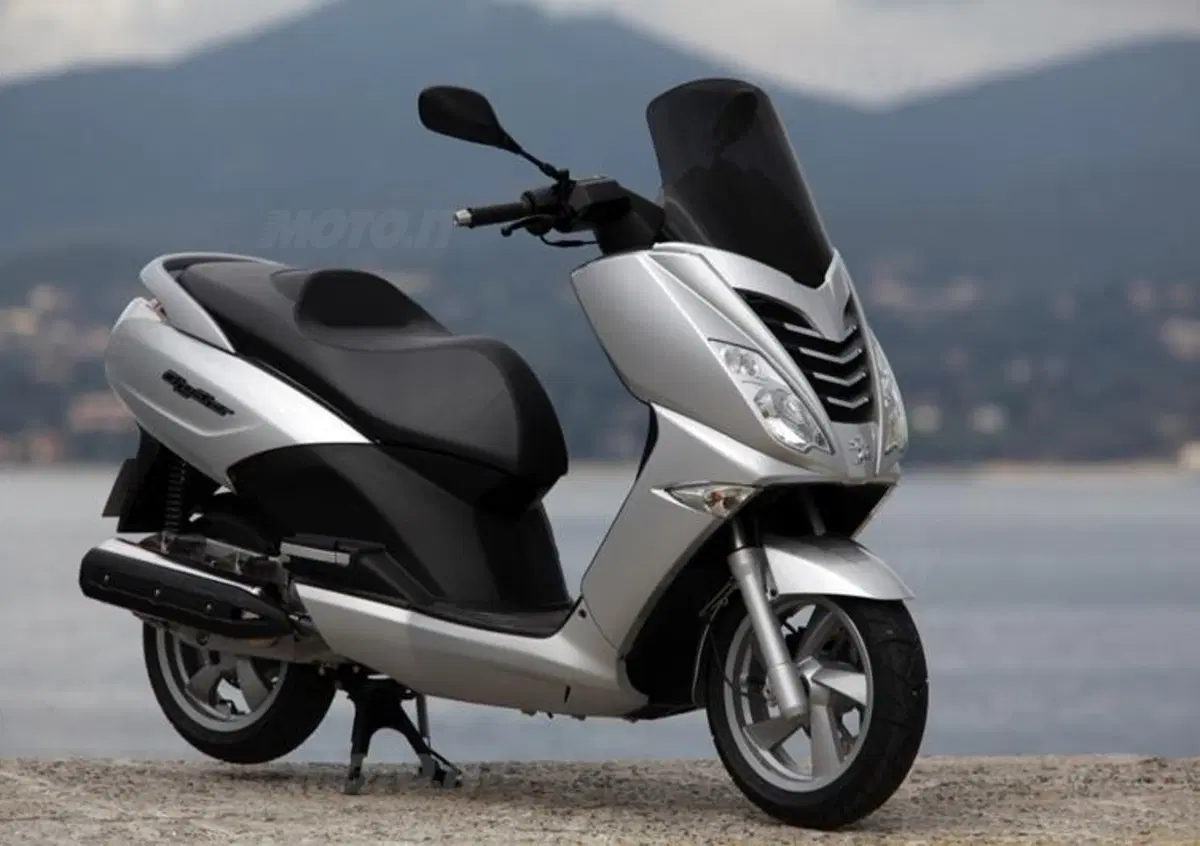 EICMA 2013: Peugeot Citystar&nbsp;125 e 150 AC