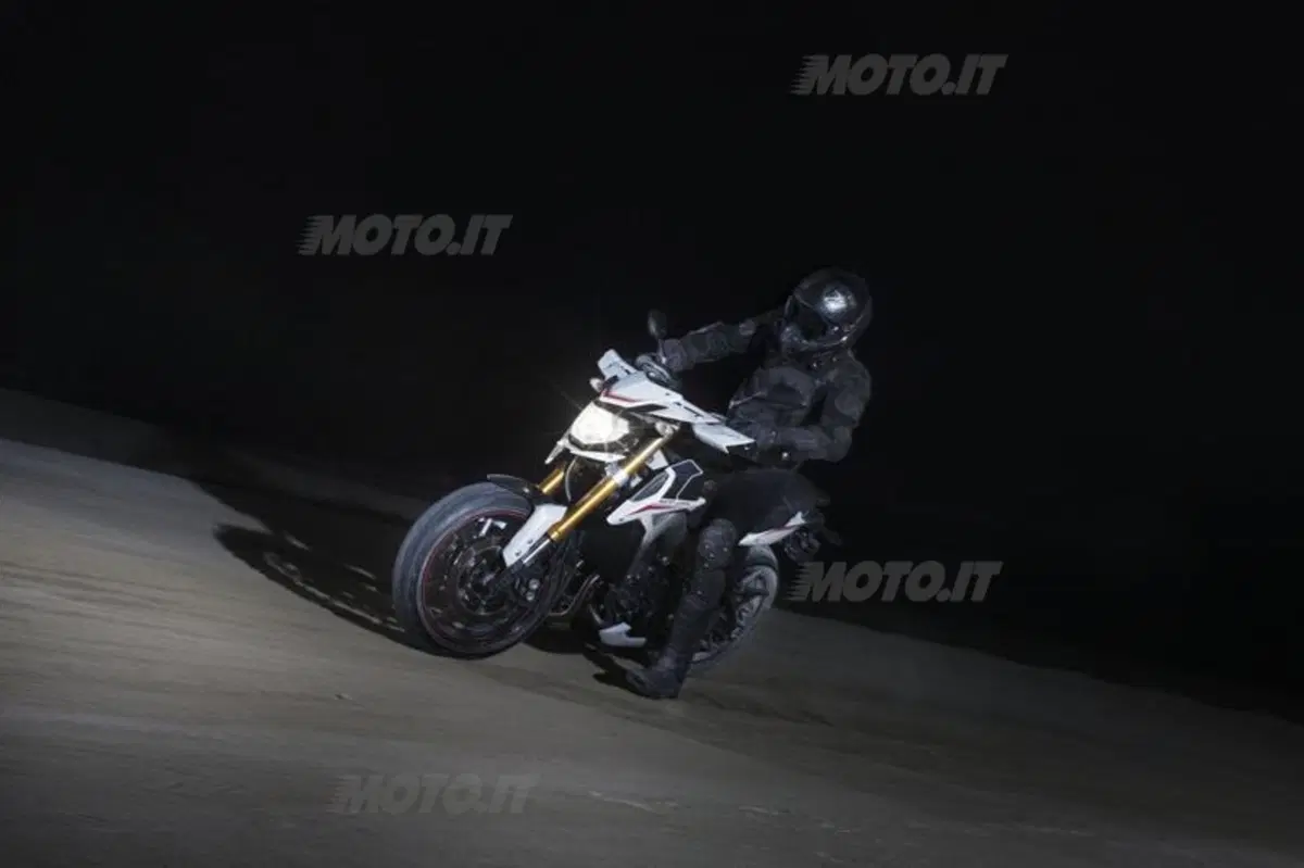 EICMA 2013: Yamaha MT-09 Street Rally (7)