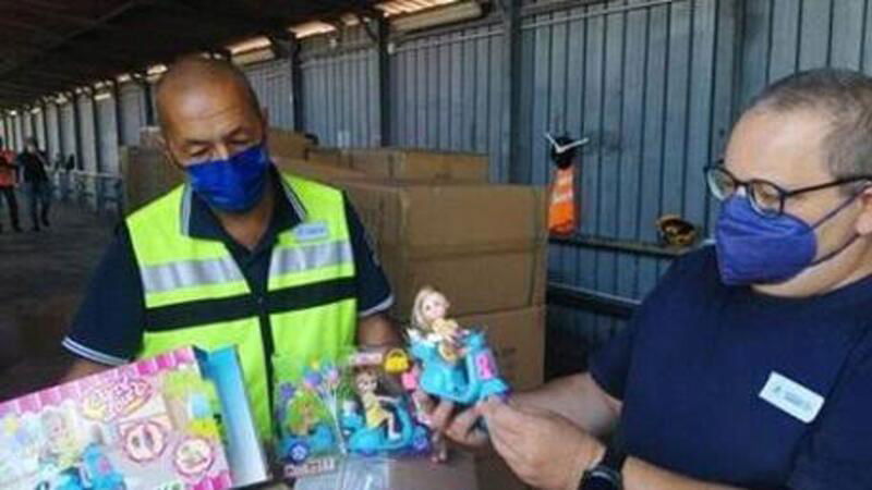 Napoli: sequestrate 1800 Vespa-giocattolo contraffatte