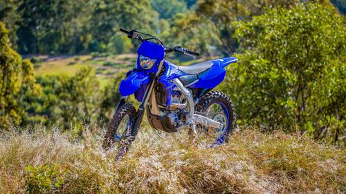 Yamaha WR250F e WR450F 2022. Cambiano così le due enduro  (4)