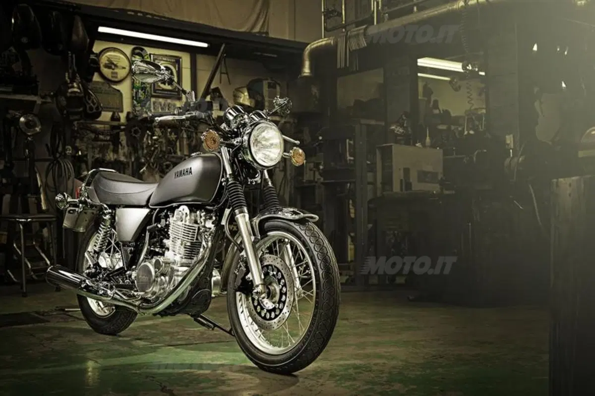 EICMA 2013: Yamaha SR400 (5)