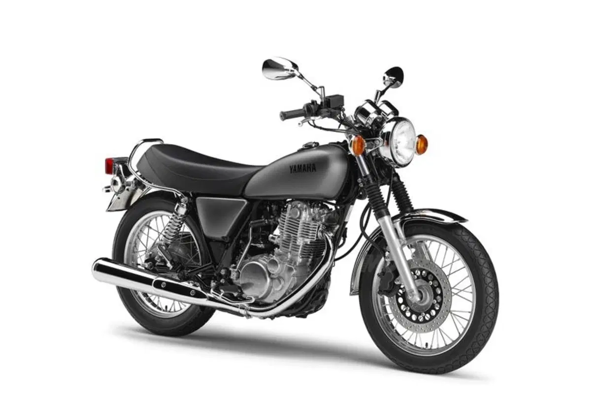 EICMA 2013: Yamaha SR400 (7)