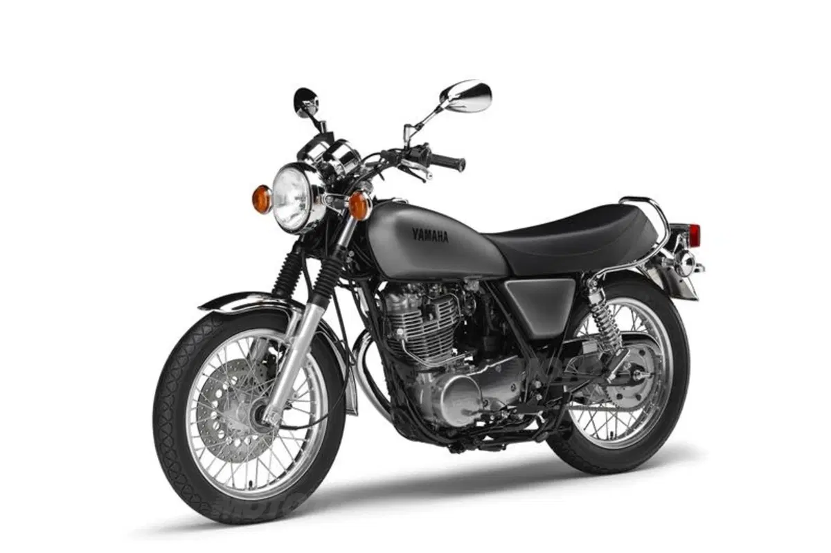 EICMA 2013: Yamaha SR400 (10)