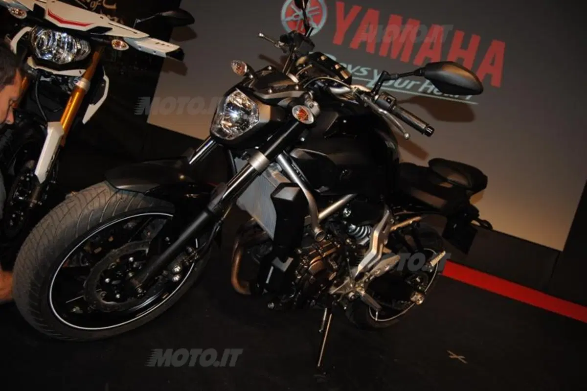 EICMA 2013: Yamaha MT-07 (4)