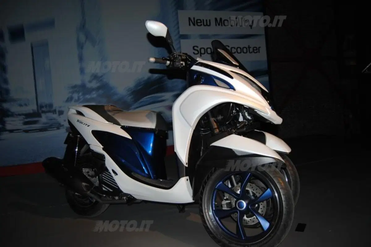 EICMA 2013: Yamaha Tricity concept (7)