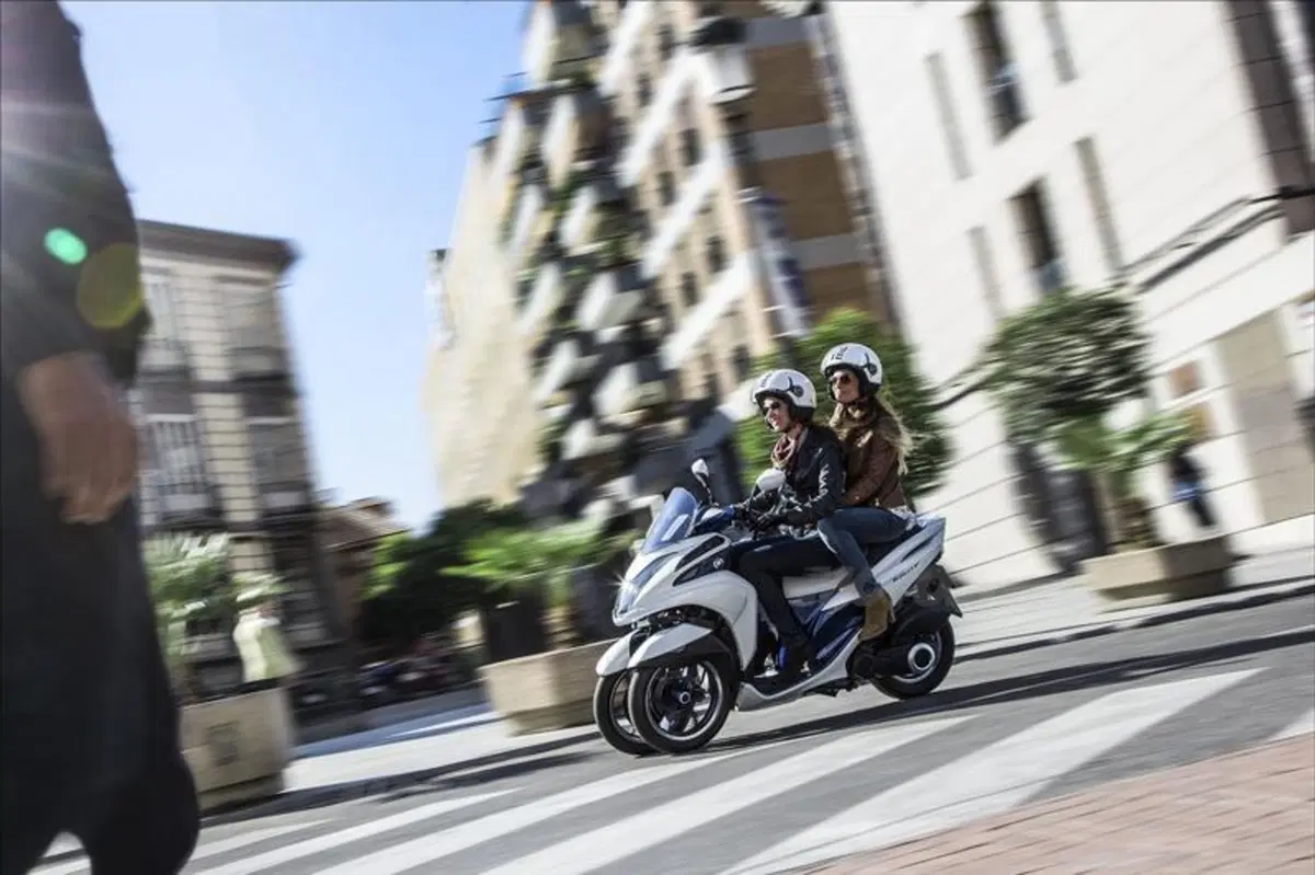 EICMA 2013: Yamaha Tricity concept (9)