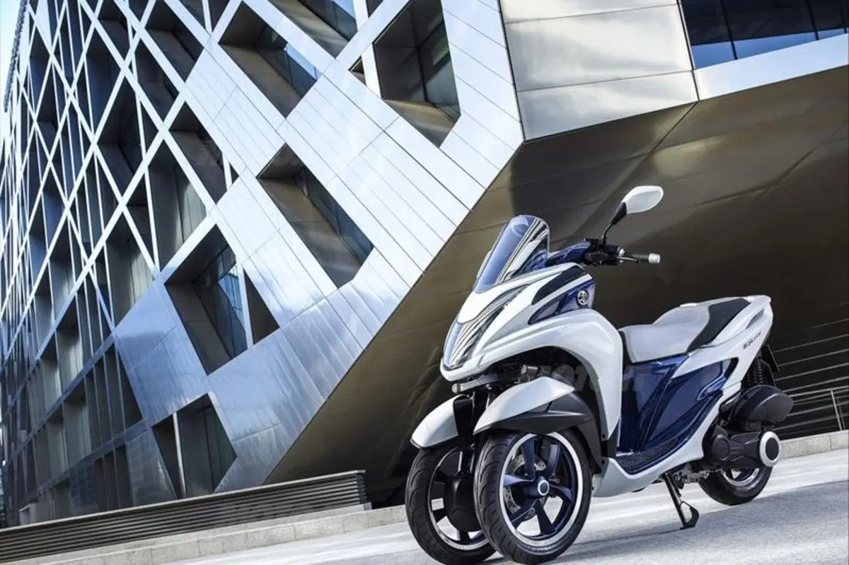 EICMA 2013: Yamaha Tricity concept (13)