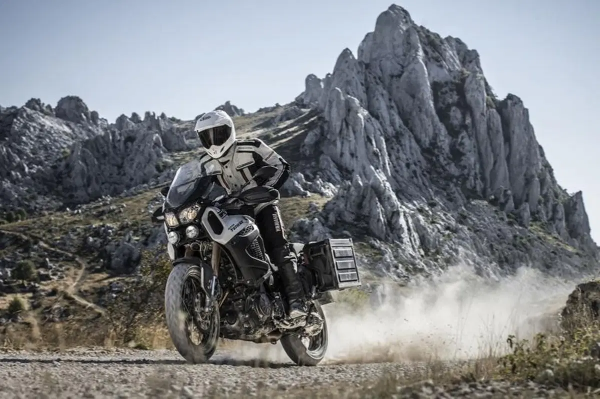 EICMA 2013: Yamaha XT1200ZE Super Ténéré, con sospensioni elettroniche (5)