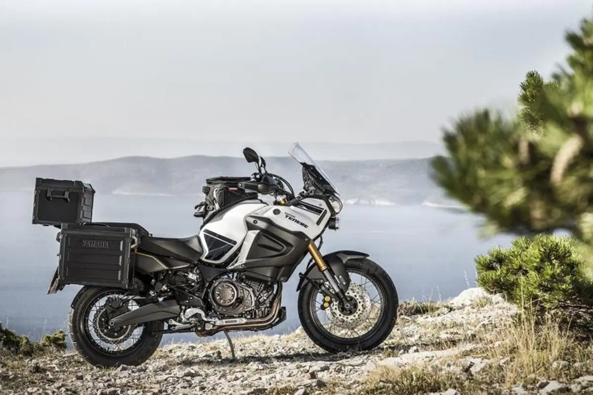 EICMA 2013: Yamaha XT1200ZE Super Ténéré, con sospensioni elettroniche (7)