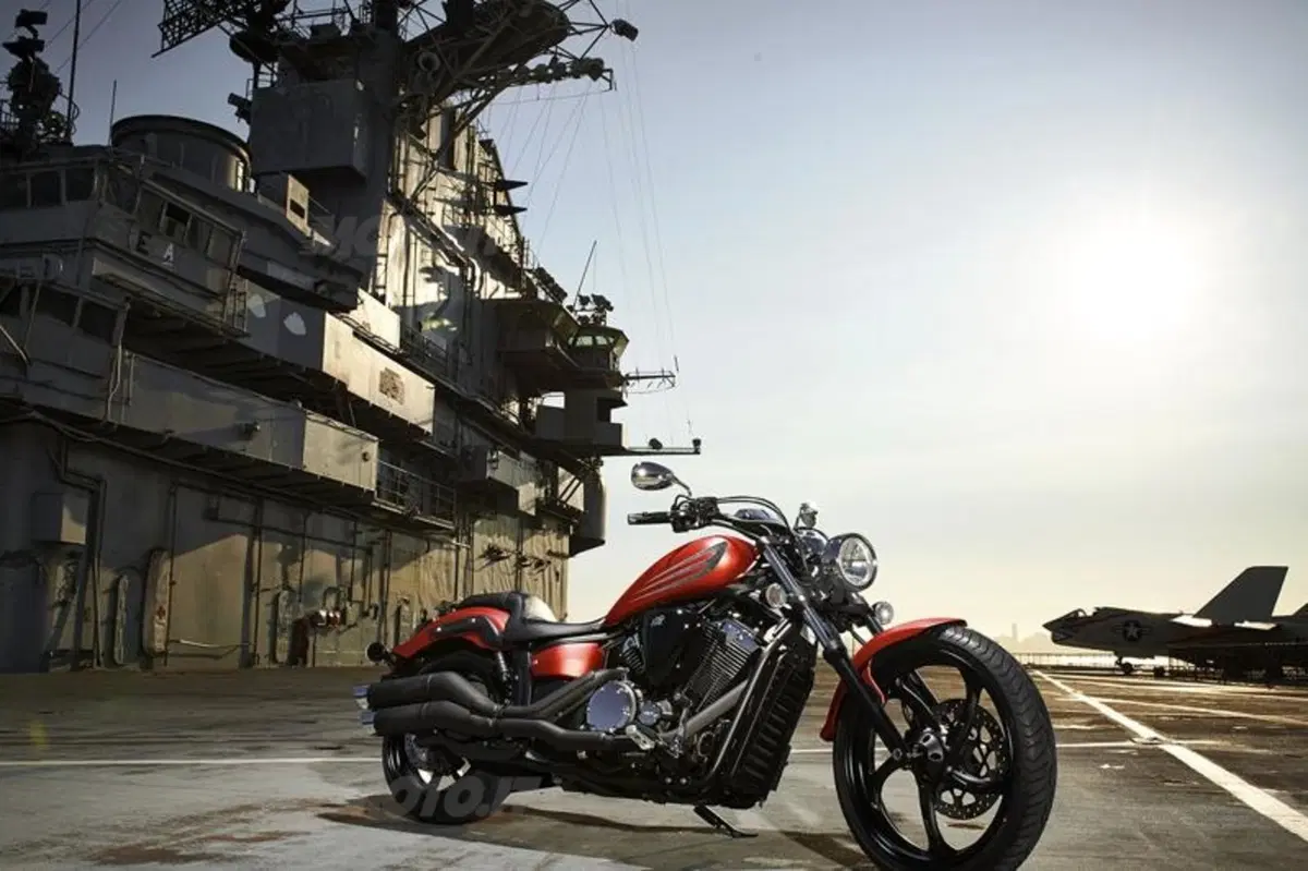 EICMA 2013: Yamaha XVS1300 Custom (4)