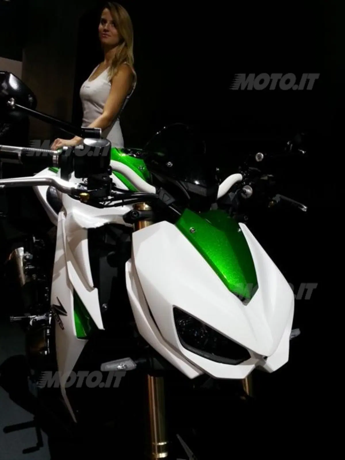 EICMA 2013: Rizoma per la Kawasaki Z1000 2014 (10)