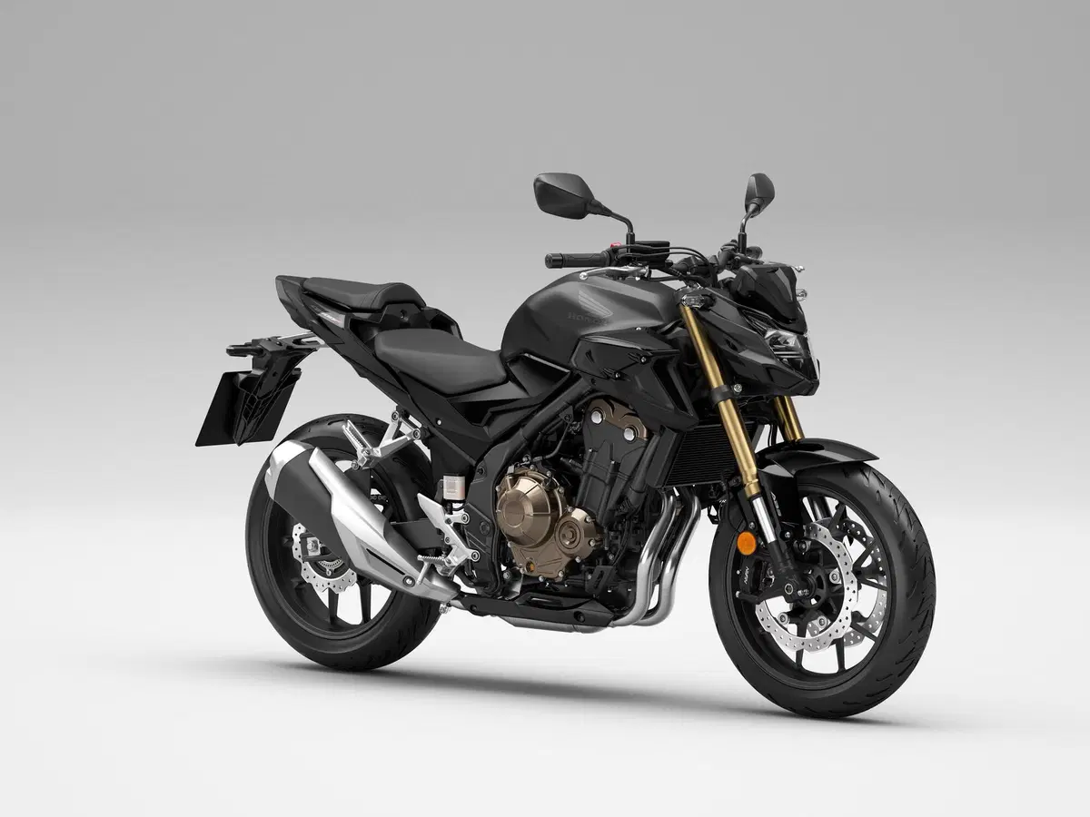 Honda 2022 test: CB500 X - CB500 F - CBR500 R e CMX500 Rebel (2)