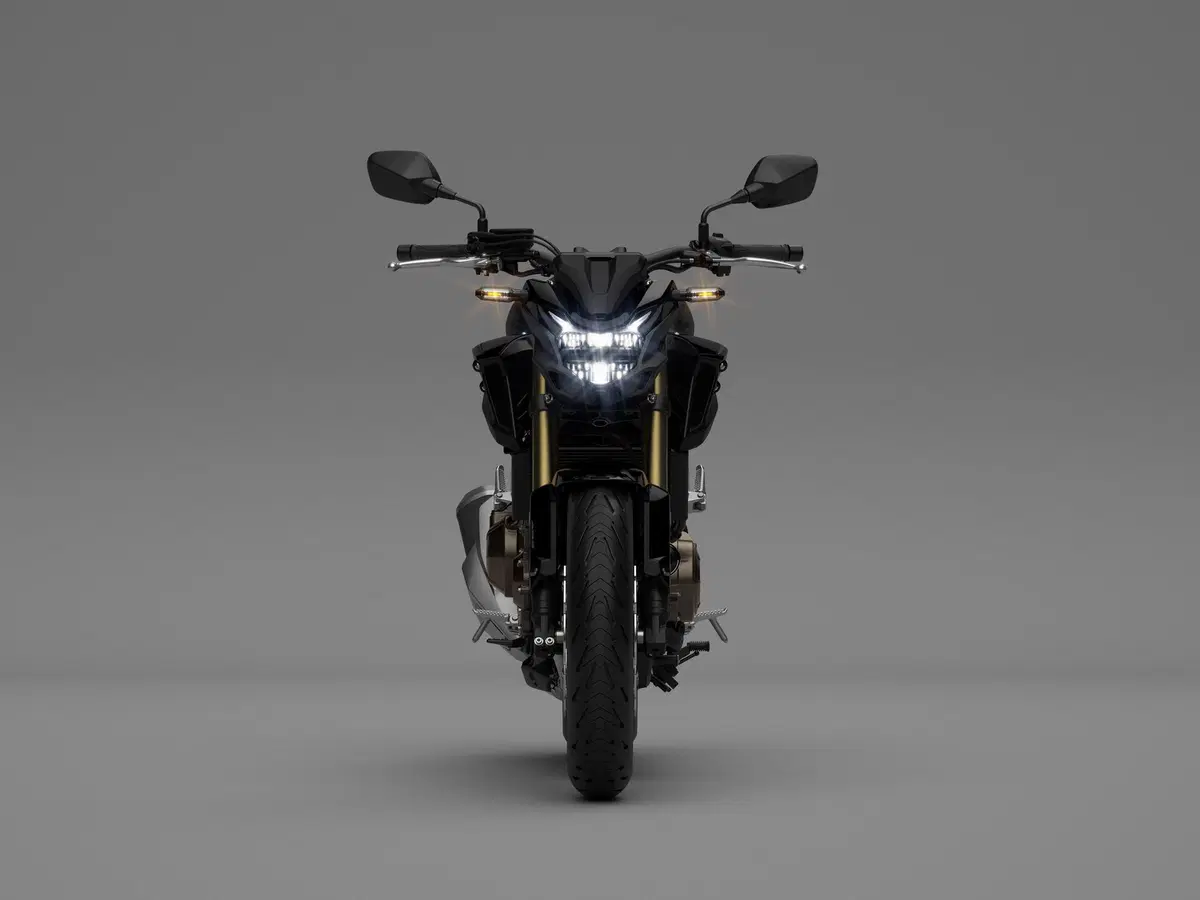 Honda 2022 test: CB500 X - CB500 F - CBR500 R e CMX500 Rebel (4)