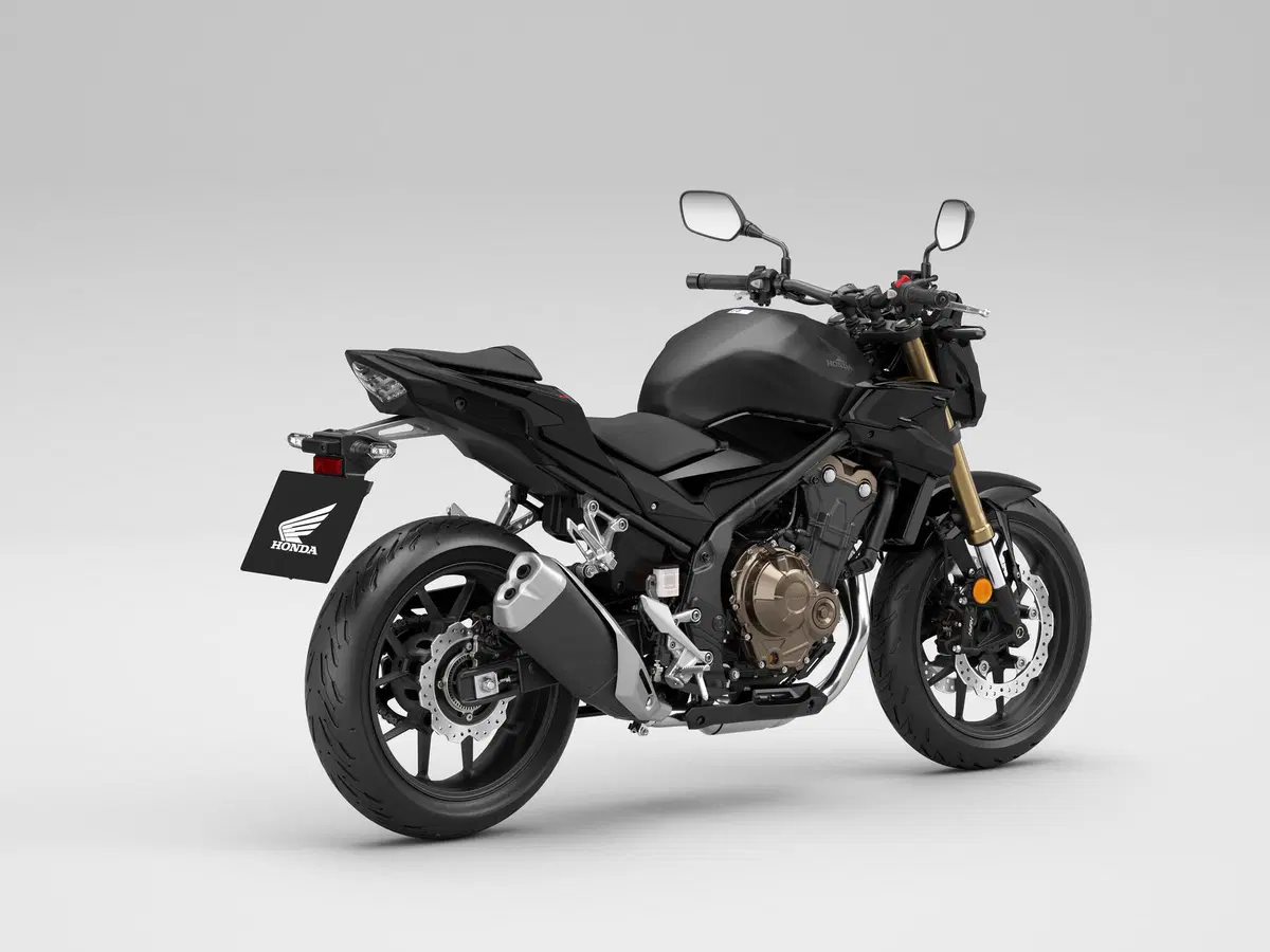 Honda 2022 test: CB500 X - CB500 F - CBR500 R e CMX500 Rebel (5)