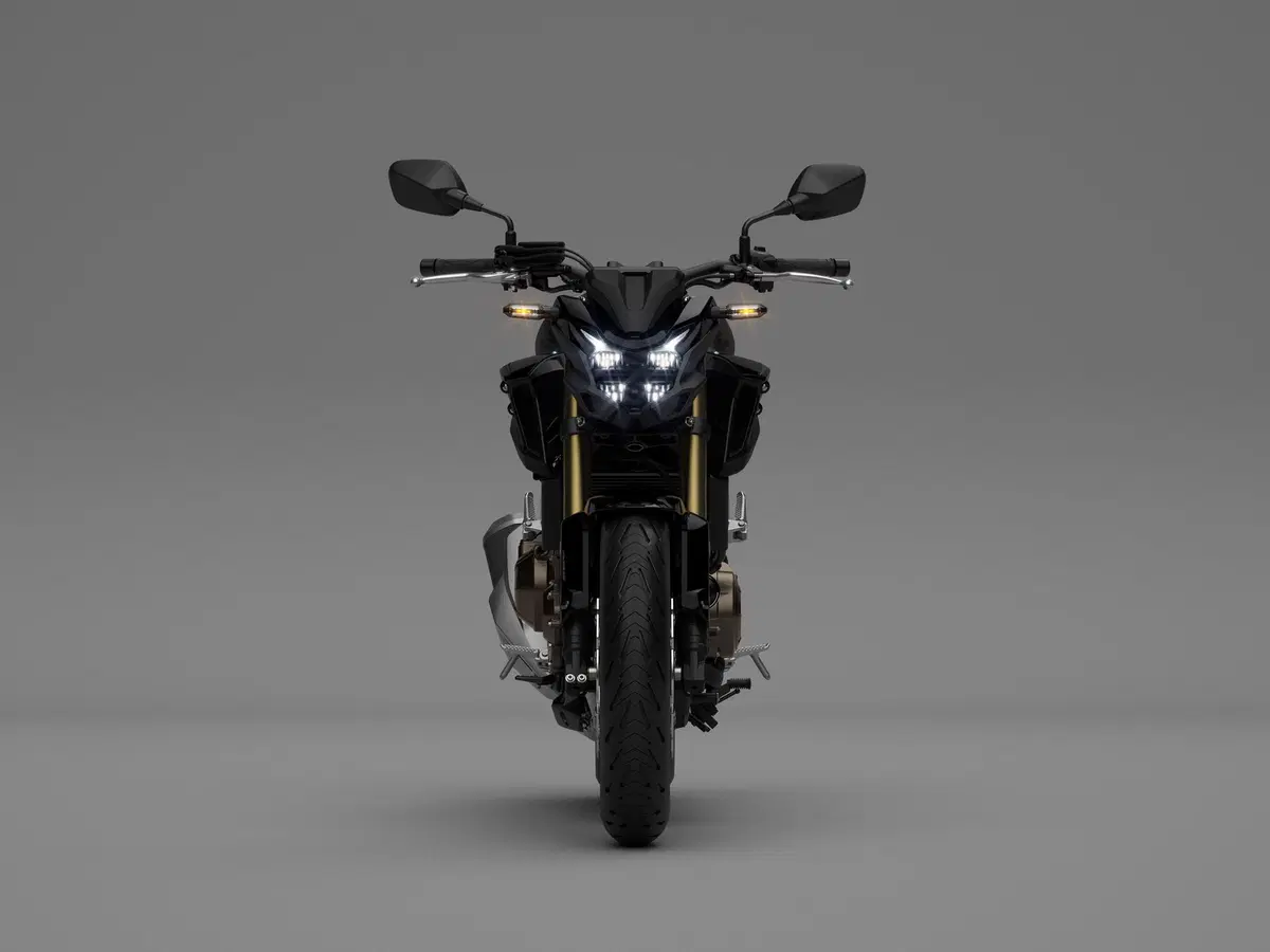 Honda 2022 test: CB500 X - CB500 F - CBR500 R e CMX500 Rebel (8)