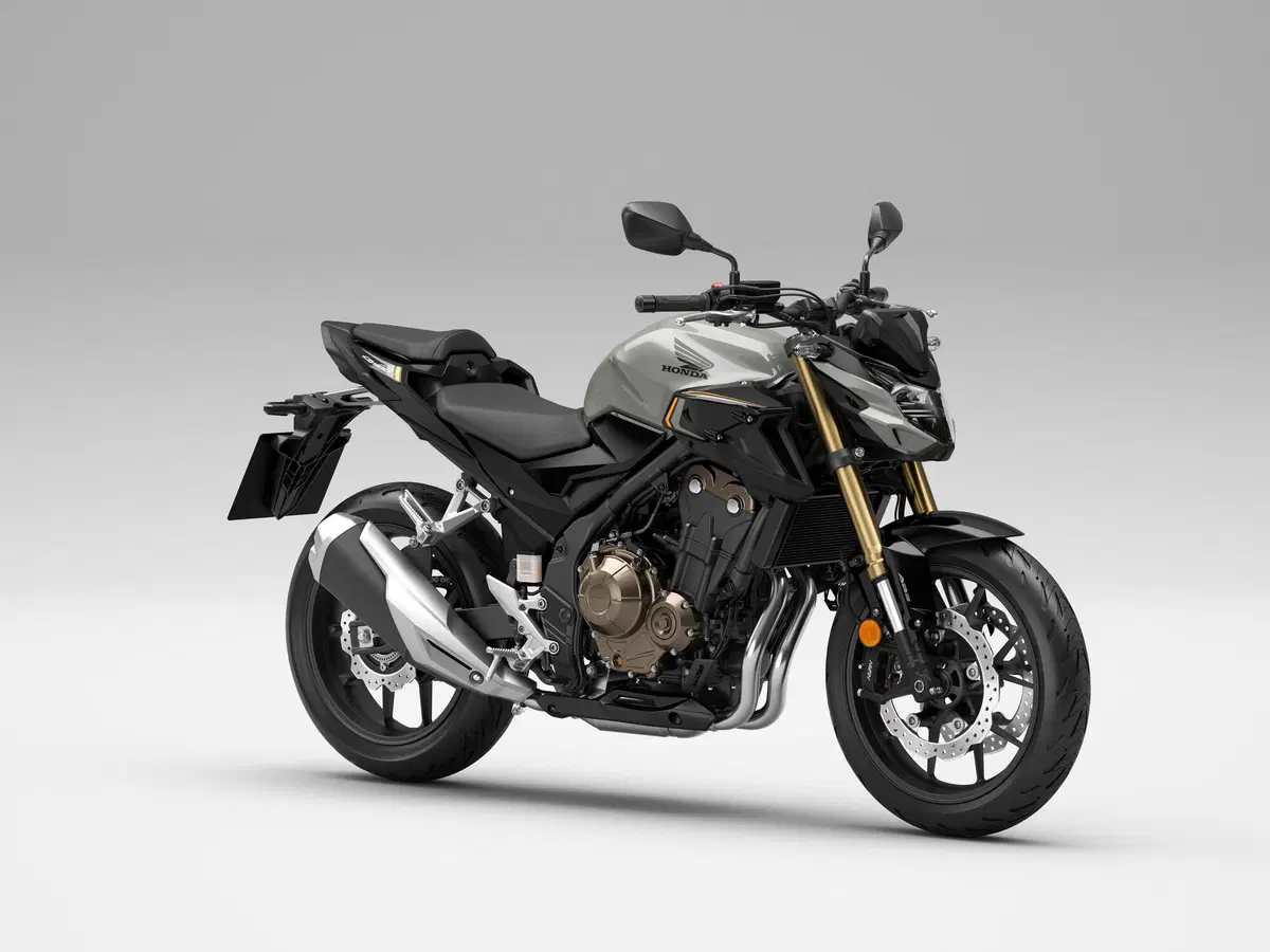 Honda 2022 test: CB500 X - CB500 F - CBR500 R e CMX500 Rebel (9)