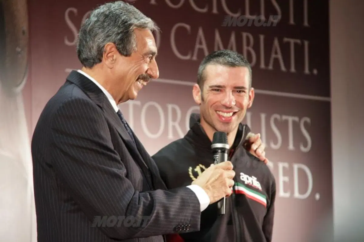 EICMA 2013. Alfano: "Necessario diminuire tasse e regole per aiutare l'industria della moto" (4)