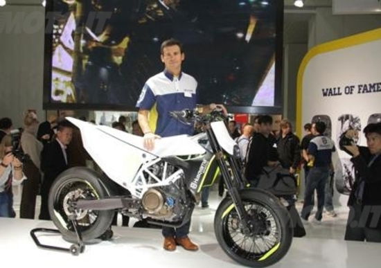 EICMA 2013: Husqvarna Concept 701