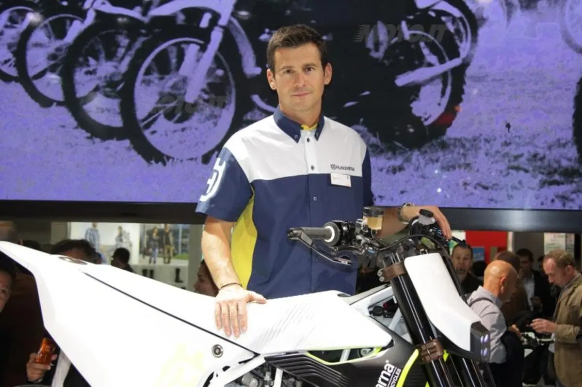 EICMA 2013: Husqvarna Concept 701 (2)