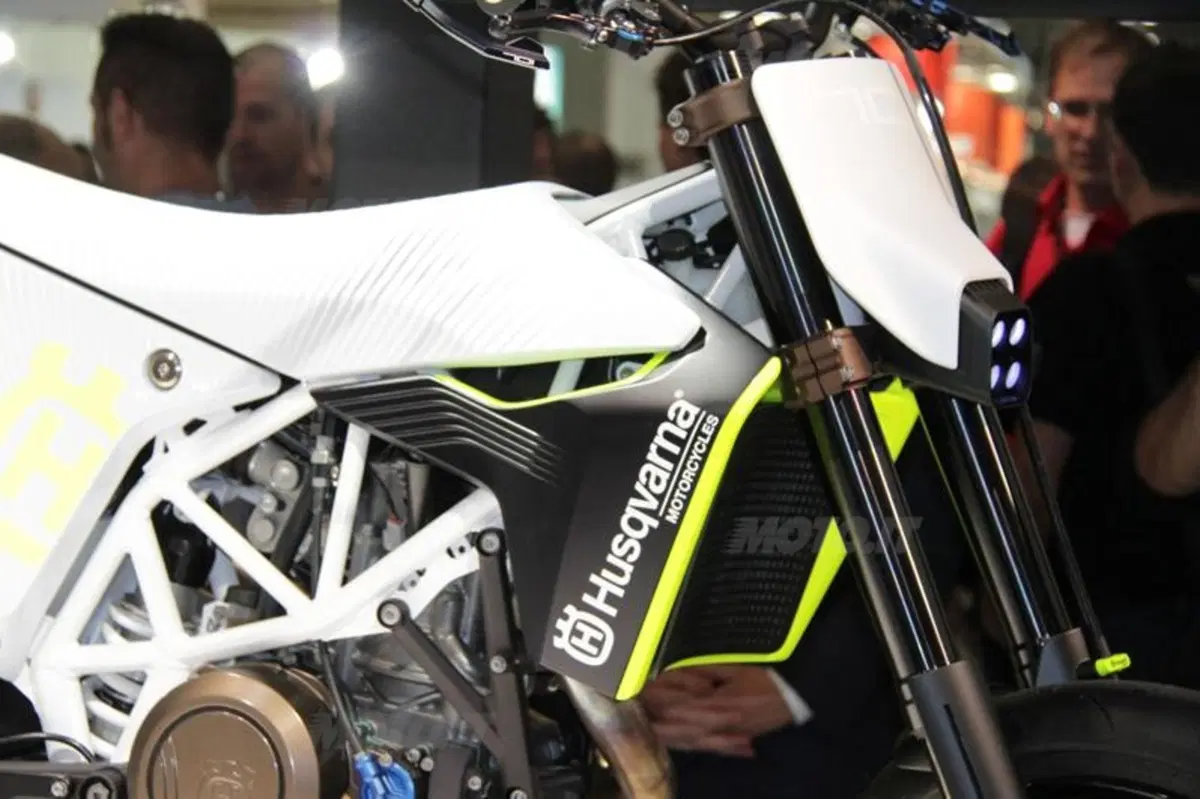 EICMA 2013: Husqvarna Concept 701 (6)