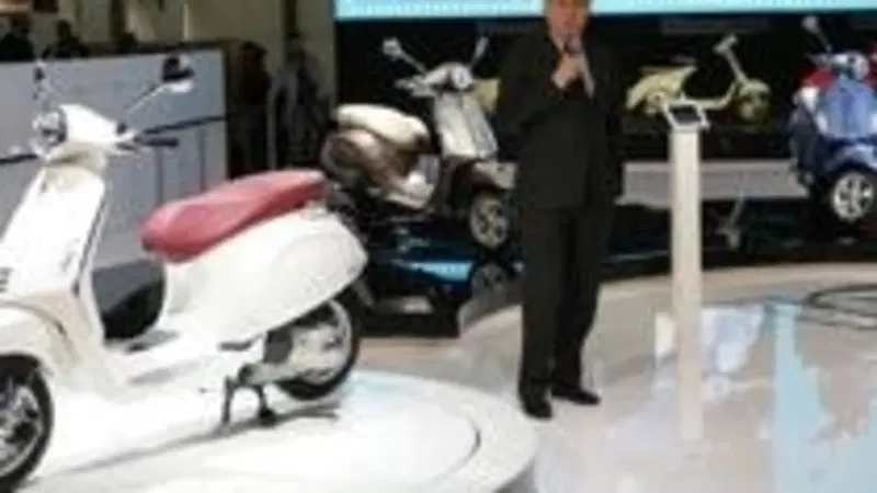 EICMA 2013: Colaninno: "Nel 2016 Aprilia in MotoGP per vincere"