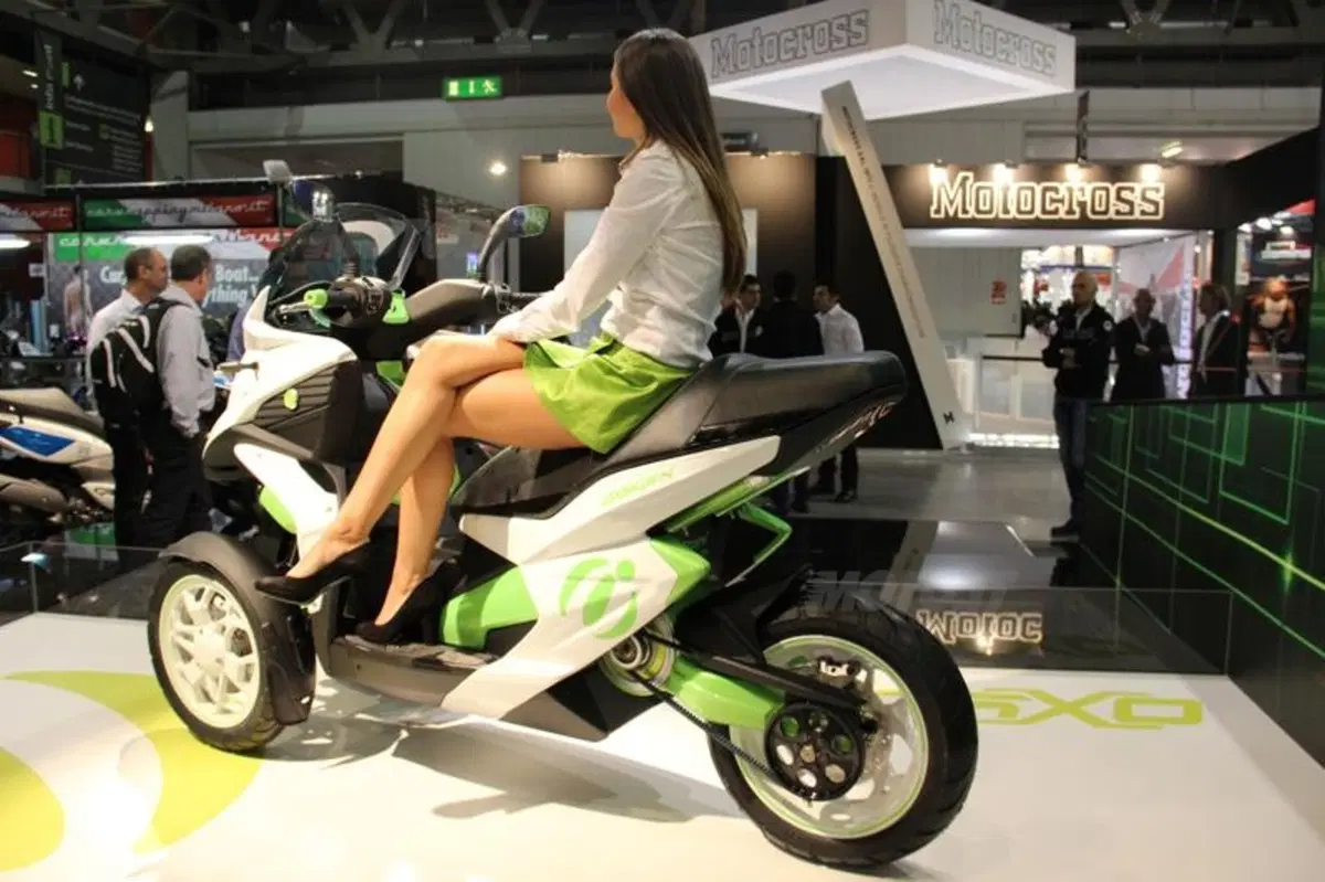 EICMA 2013: Quadro presenta la versione definitiva del "Quattro" (6)
