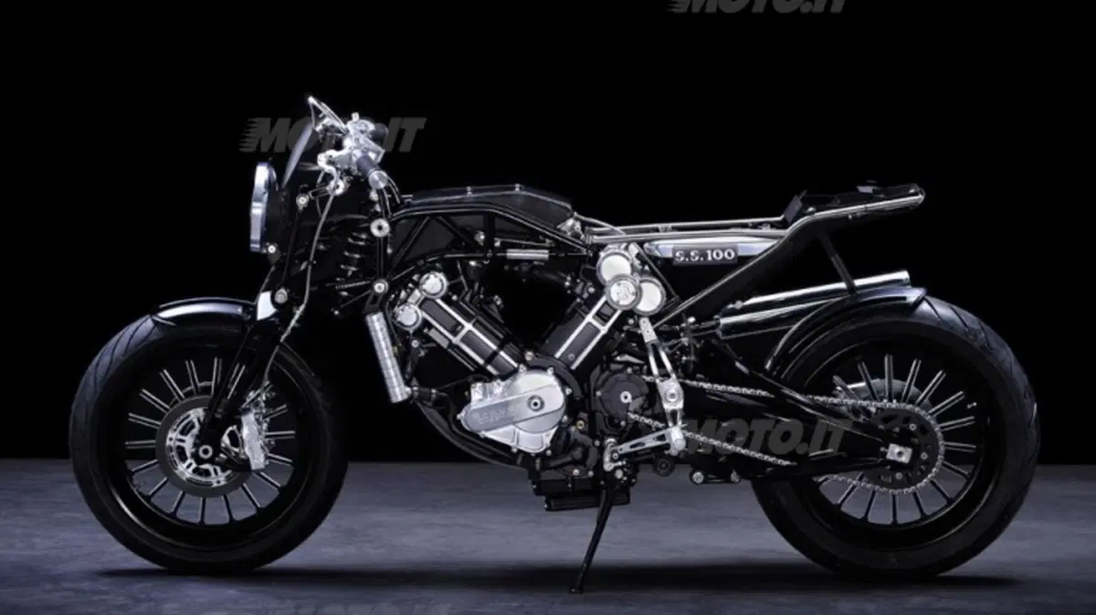 EICMA 2013: Brough Superior SS100  (6)