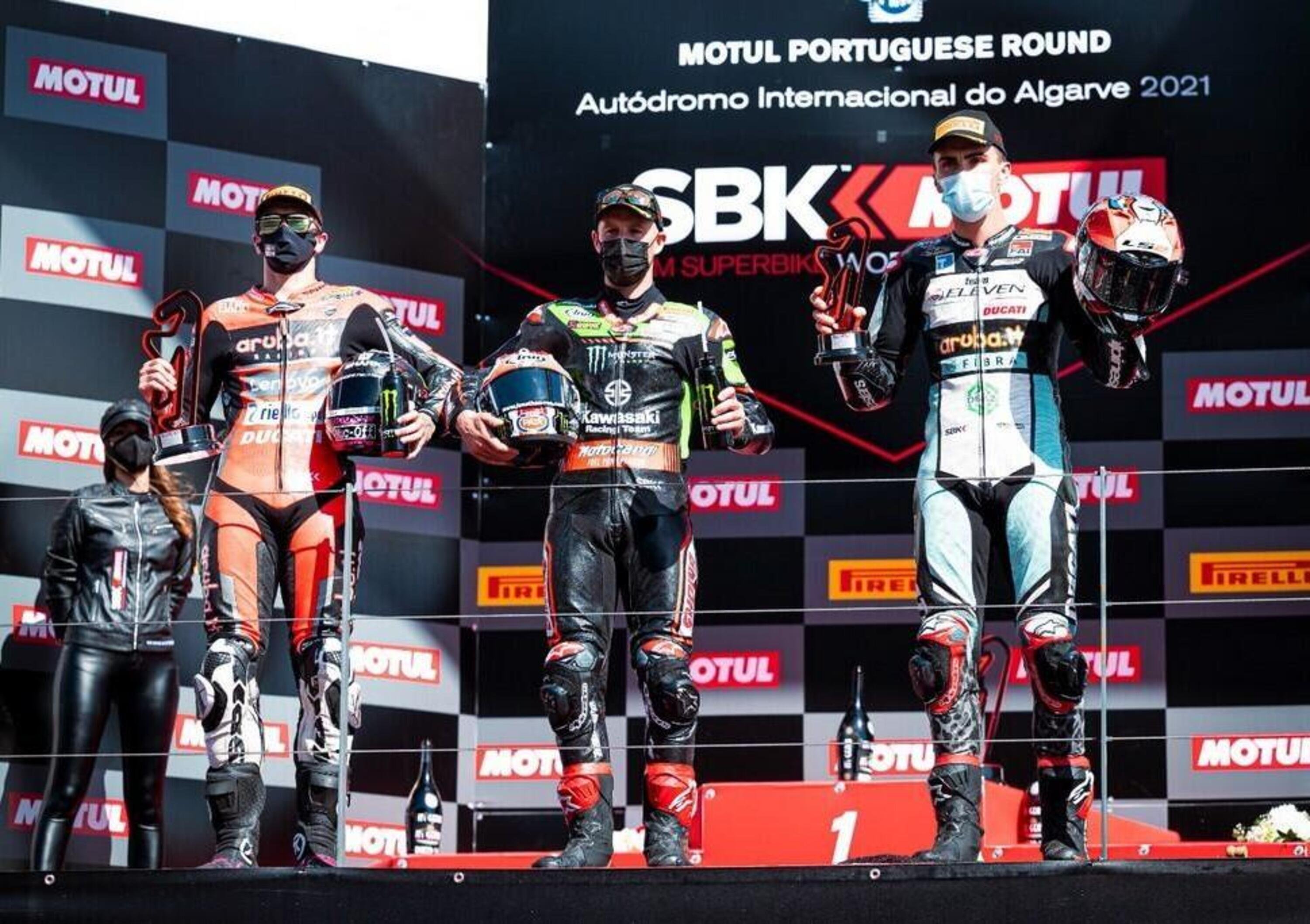 SBK, GP del Portogallo a Portimao: trionfo di Jonathan Rea in Gara2