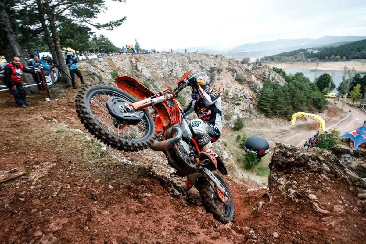 Hixpania. Alfredo Gomez, Husqvarna, Profeta in Patria (2)