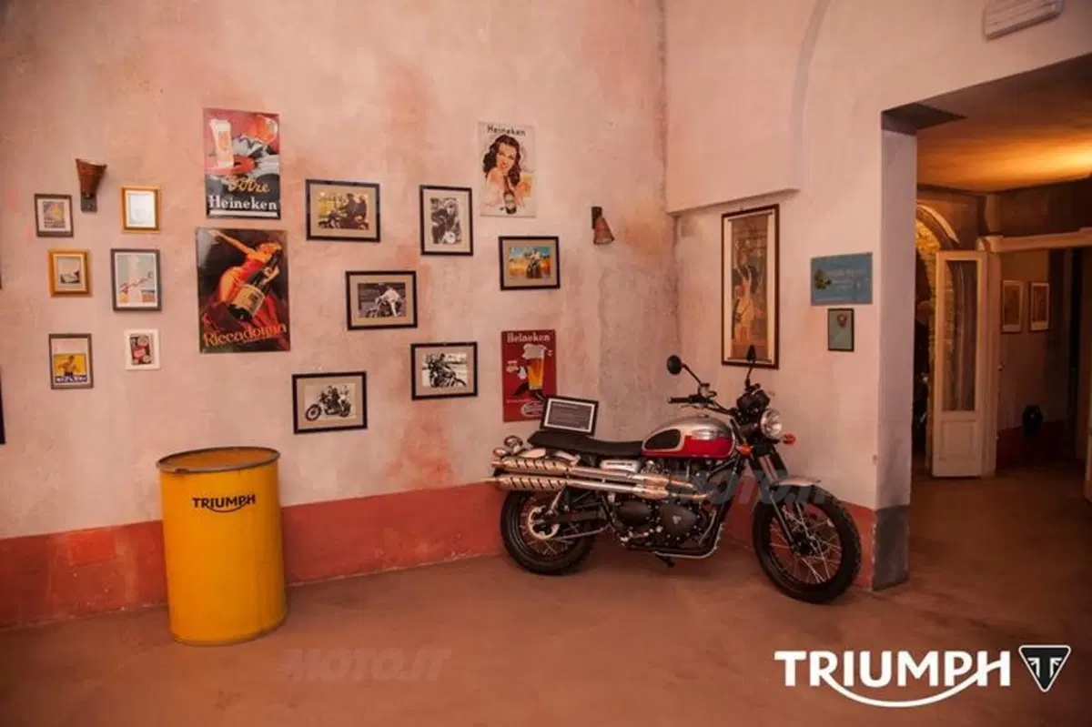 EICMA 2013: le classiche Triumph protagoniste delle serate milanesi (22)