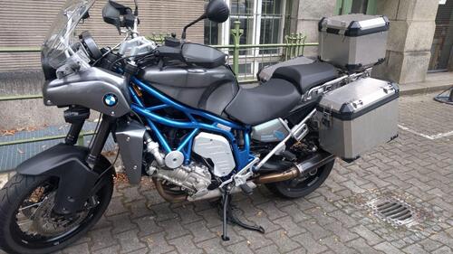 BMW K1600GS Mammoth Bakker. La sei cilindri in salsa GS (2)