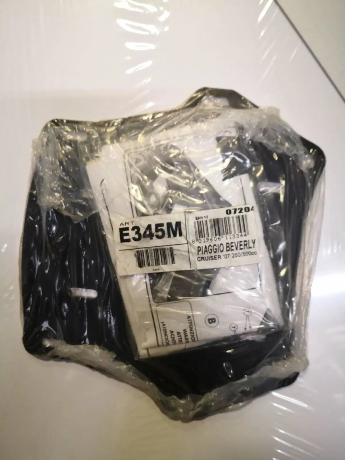 Kit fiss. portapacchi per Piaggio Beverly Cruiser Givi (2)