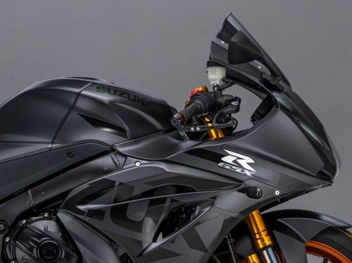 Suzuki GSX-R 1000R Phantom. Nuova serie speciale (6)