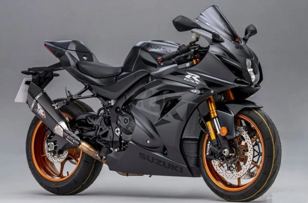 Suzuki GSX-R1000R Phantom (2022)