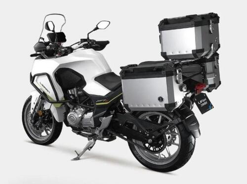 Lifan KPT400. L'adventure un po' Pan America (3)