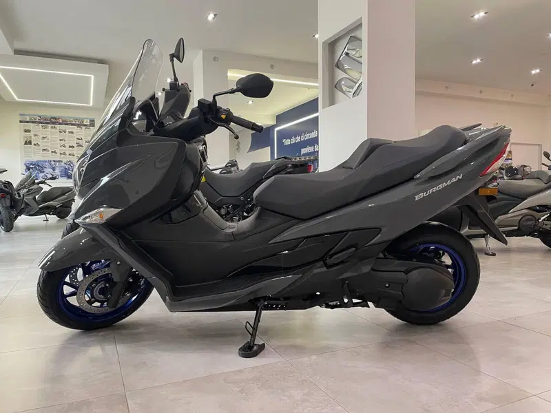 Suzuki Burgman 400 (2025 - 26) (2)