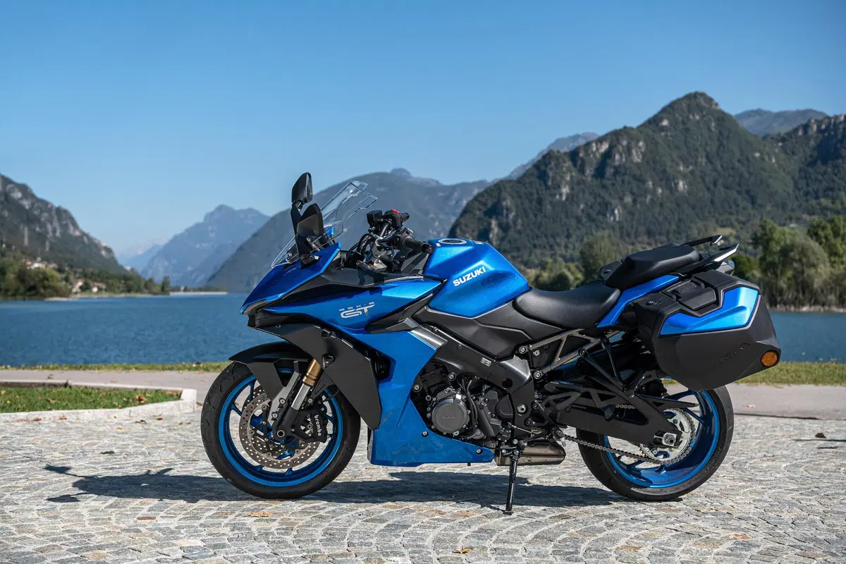 Suzuki GSX-S1000GT. Bentornata, Sport Touring! (3)