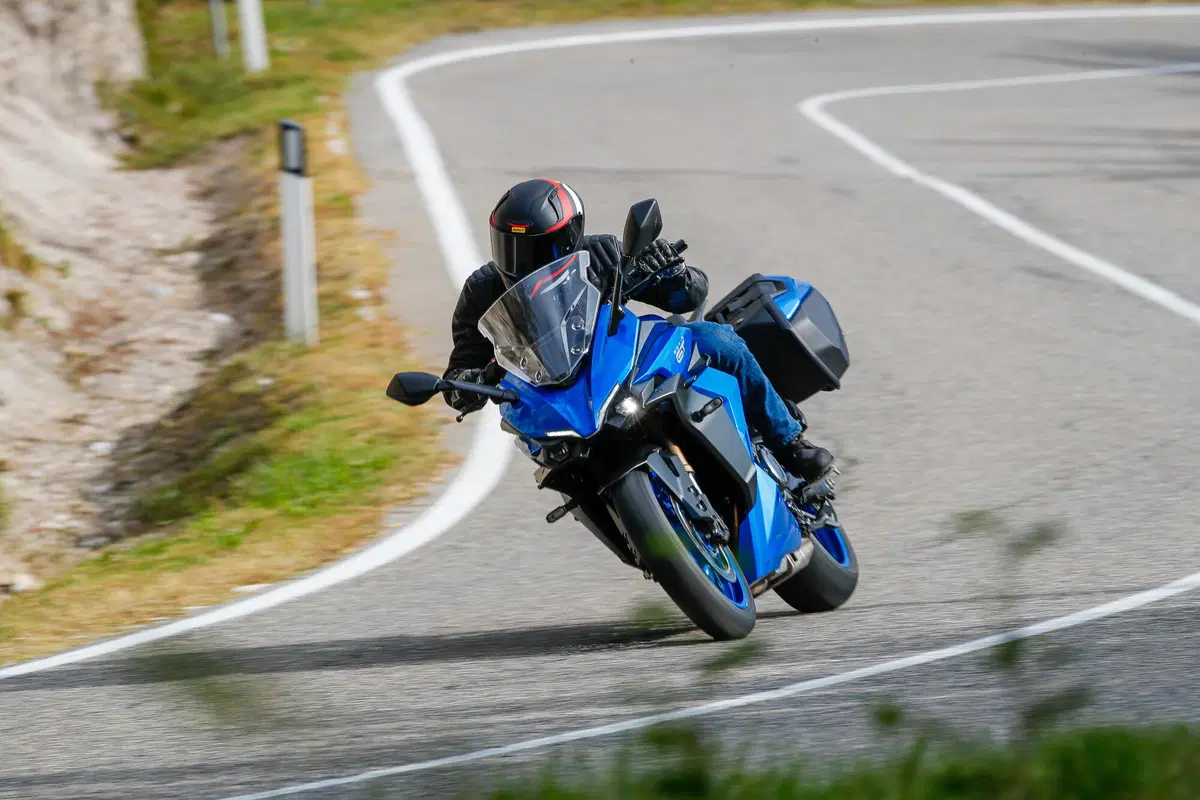 Suzuki GSX-S1000GT. Bentornata, Sport Touring! (3)