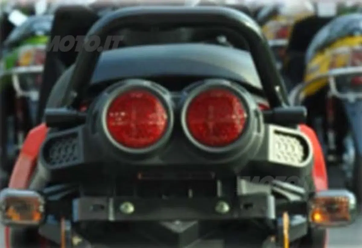 EICMA 2013: Le novità Yadea presentate a Milano (5)