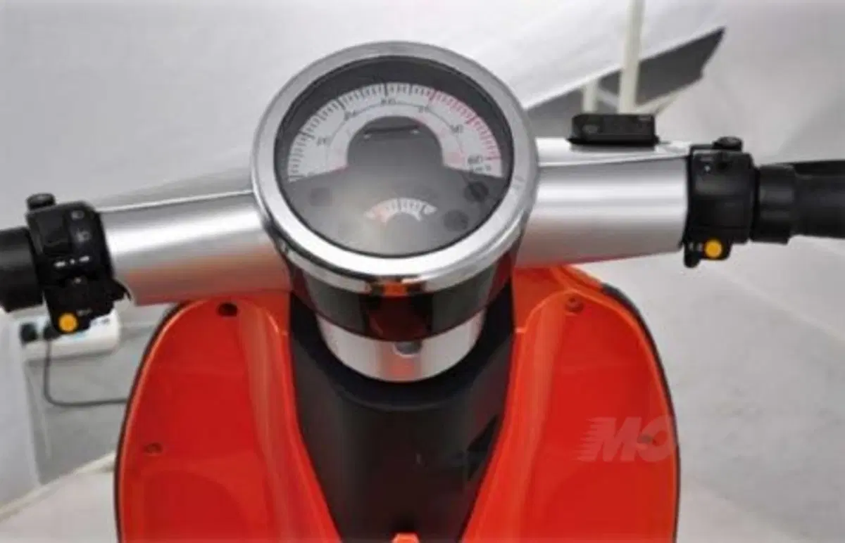 EICMA 2013: Le novità Yadea presentate a Milano (7)
