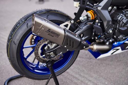 Yamaha YZF-R7: ecco il kit GYTR (7)