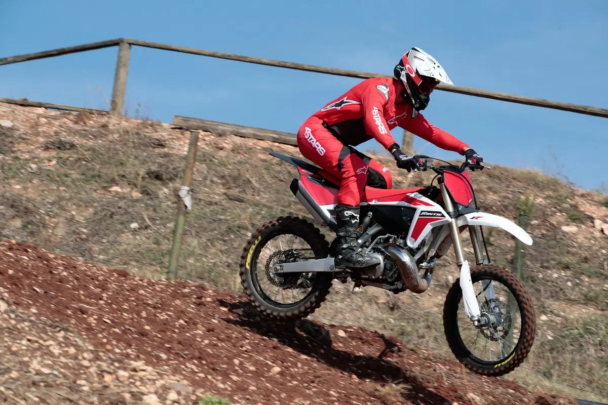 Fantic Motor TEST 2022: abbiamo provato la gamma racing OFFROAD (8)
