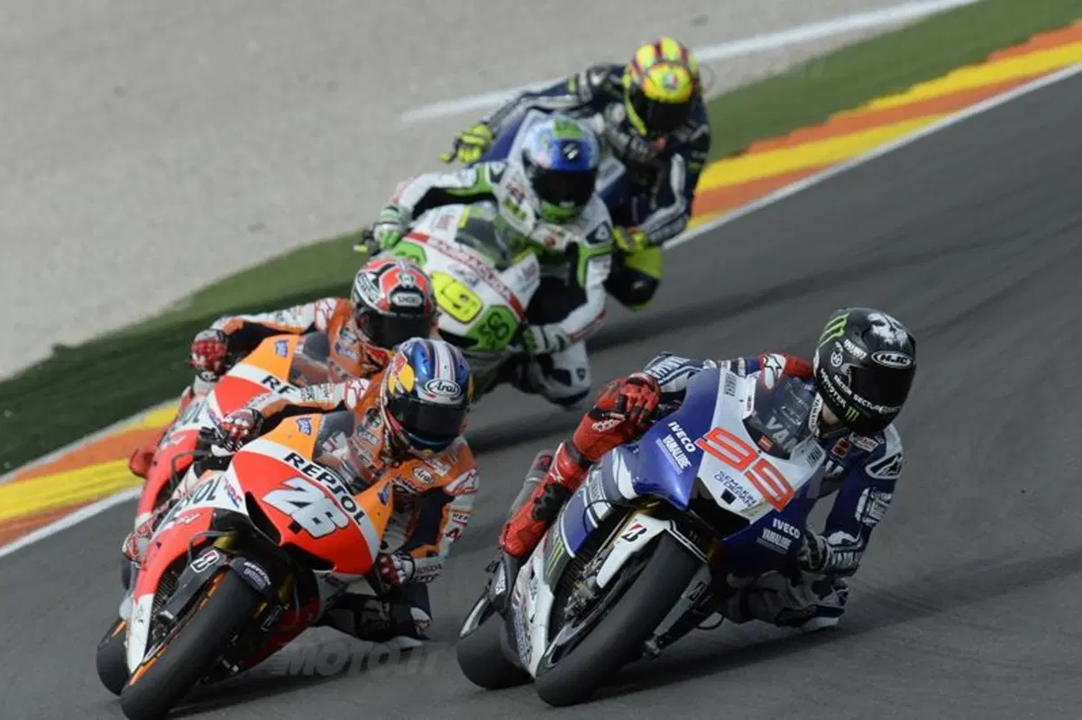 Le foto più spettacolari del GP di Valencia (22)