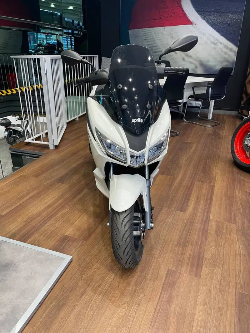 Aprilia SXR 50 (2021 - 26) (3)