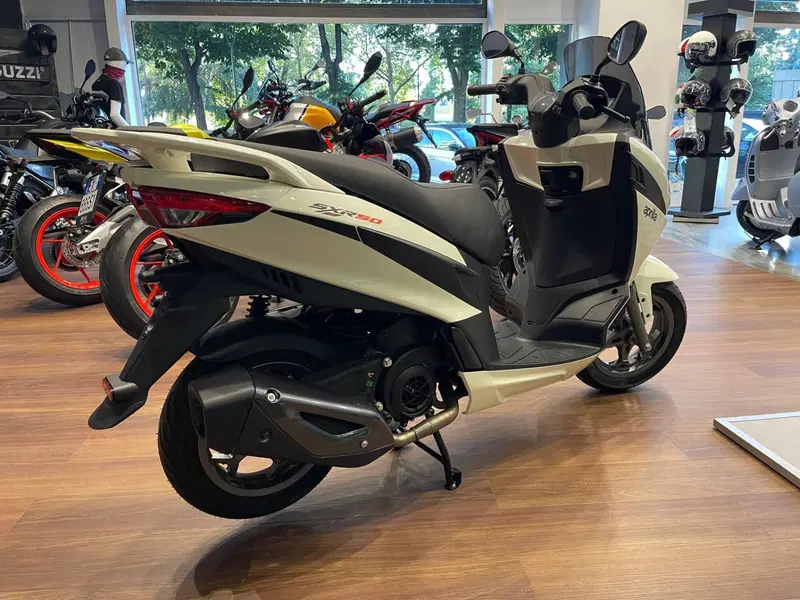 Aprilia SXR 50 (2021 - 26) (5)