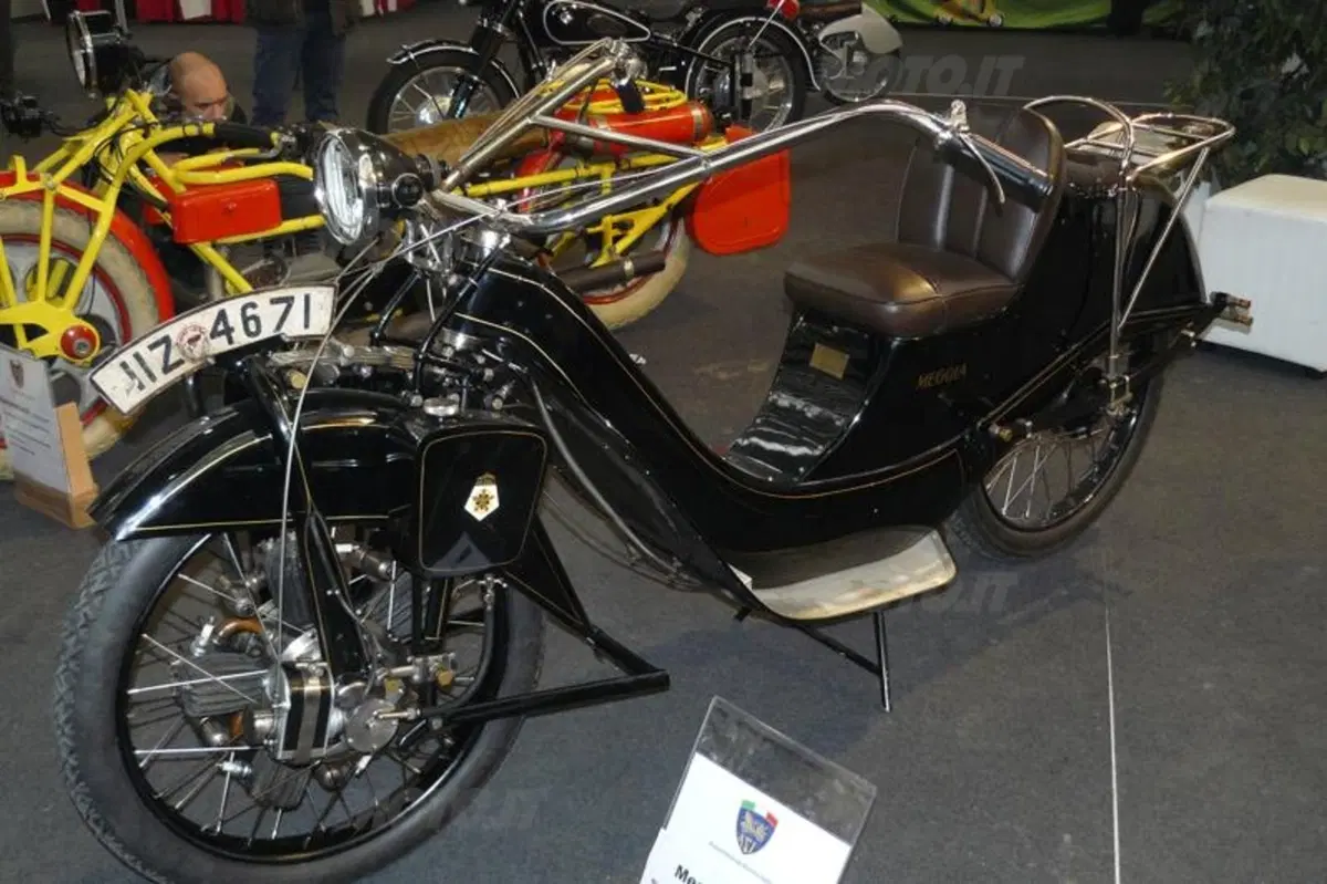 Massimo Clarke: Le moto fuori dagli schemi (3)
