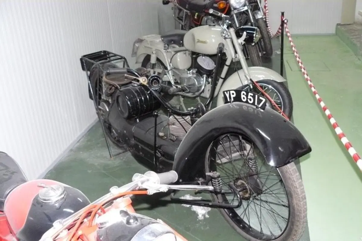 Massimo Clarke: Le moto fuori dagli schemi (8)