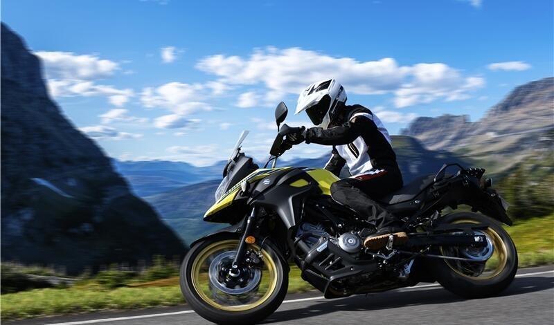 Suzuki V-Strom 650 e V-Strom 650XT m.y. 2022. Nuove colorazioni