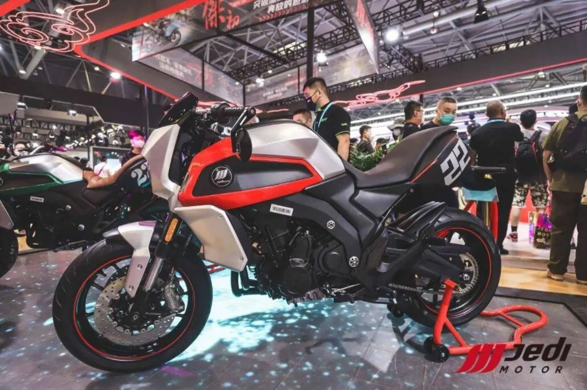 Jedi Vision K750. Proposta di design dalla Cina (2)