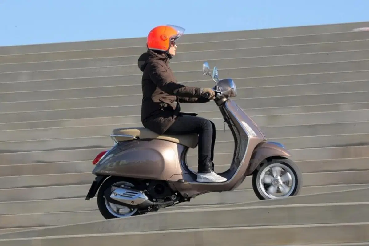 Vespa Primavera (4)